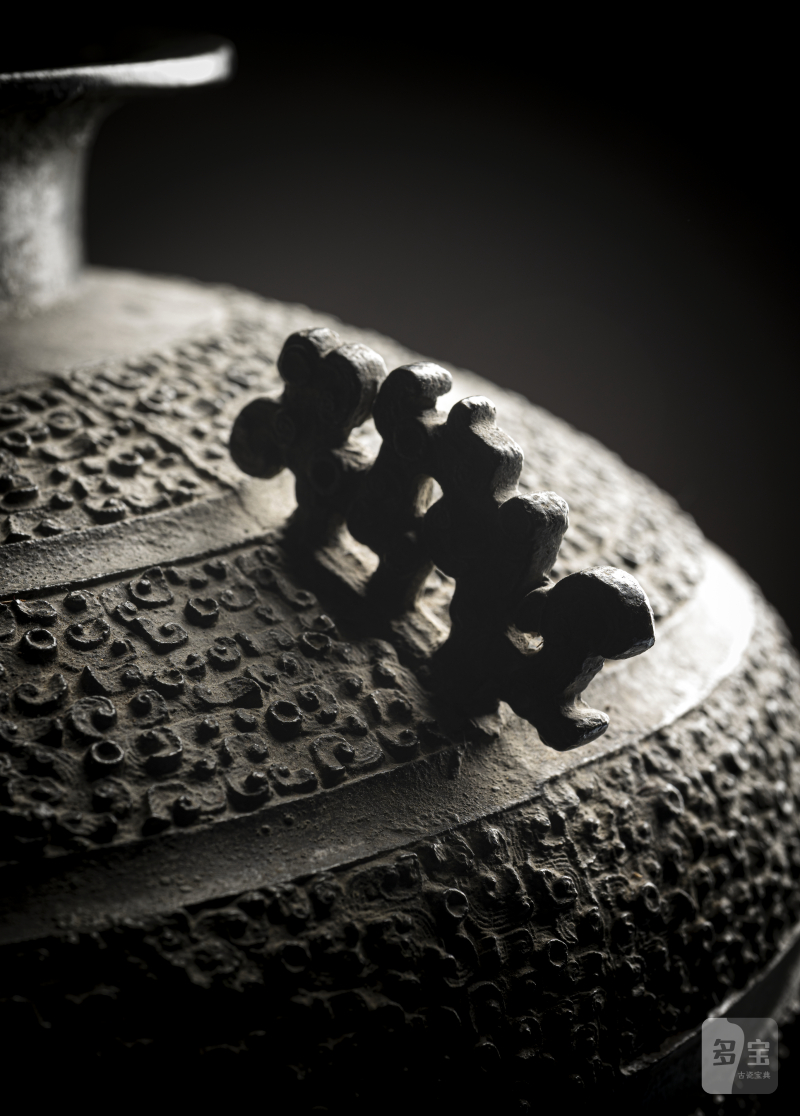 An archaic bronze vessel 'ling' - 图3